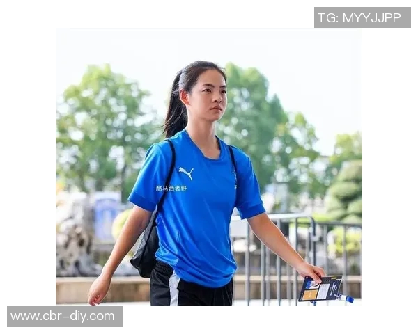 21岁姜晨璟绝杀助武汉女足晋级身高161的后腰展现出色实力与魅力