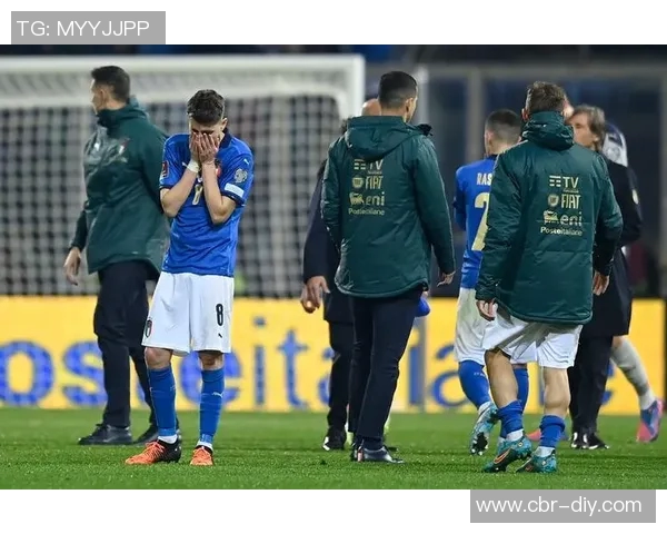 若日尼奥痛批客场草皮糟糕影响比赛表现球不断弹跳难以控制 若日尼奥痛批客场草皮糟糕影响比赛表现球不断弹跳难以控制