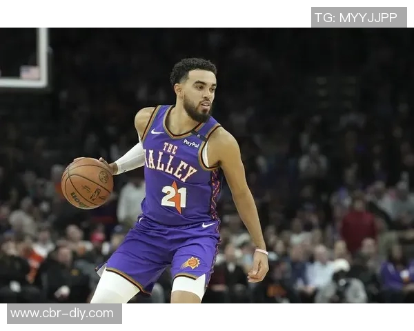 小卡特称赞泰厄斯琼斯为理想控卫其沟通能力令各队垂涎欲滴 小卡特称赞泰厄斯琼斯为理想控卫其沟通能力令各队垂涎欲滴