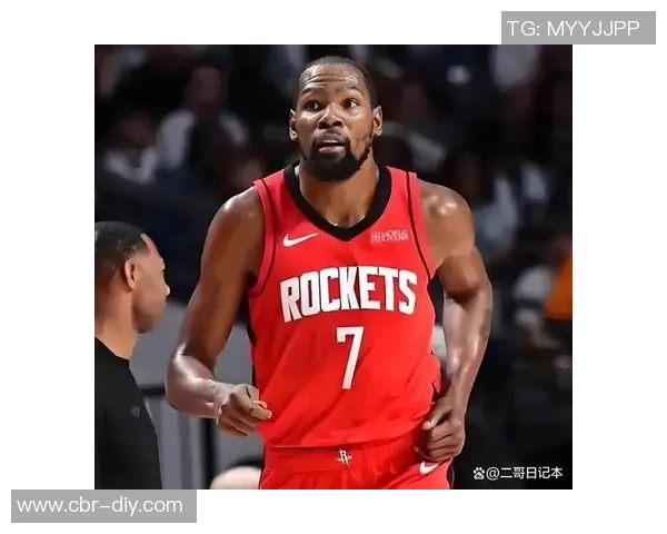 杜兰特强调大阵容优势将助力球队充分发挥身高与体型的潜力 杜兰特强调大阵容优势将助力球队充分发挥身高与体型的潜力