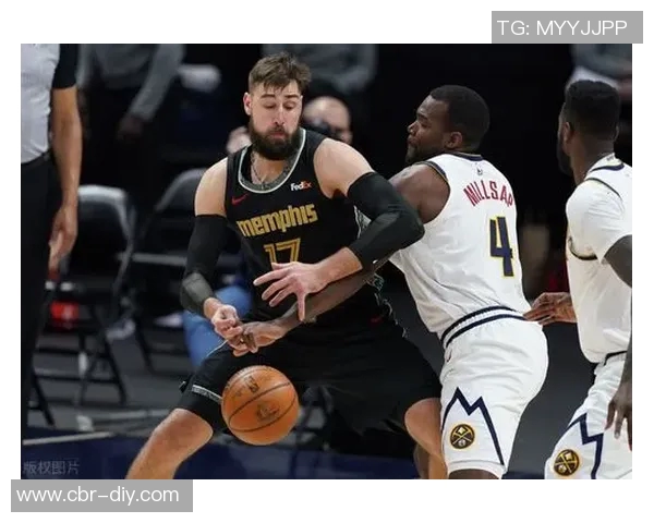 小波特半场表现出色9投5中三分命中率高达40贡献13分5板4助 小波特半场表现出色9投5中三分命中率高达40贡献13分5板4助