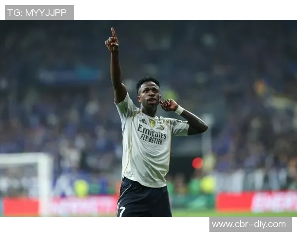 皇马拒绝维尼修斯高薪续约计划或将引进哈兰德替代他