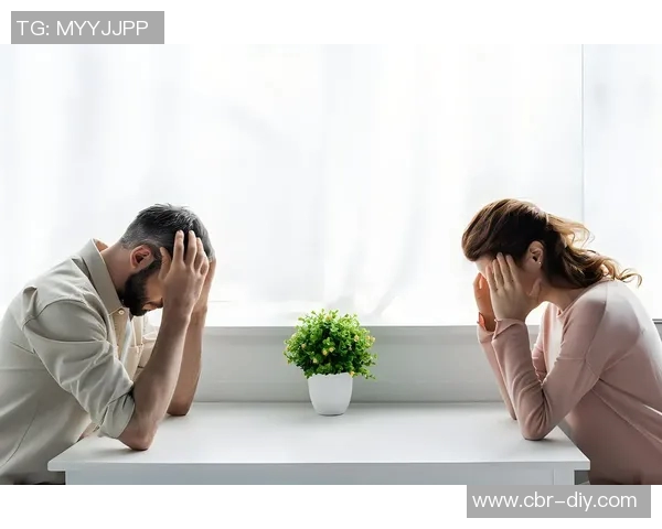 亚马尔与女友甜蜜热吻瞬间曝光眼中只映出彼此的爱意与幸福 亚马尔与女友甜蜜热吻瞬间曝光眼中只映出彼此的爱意与幸福