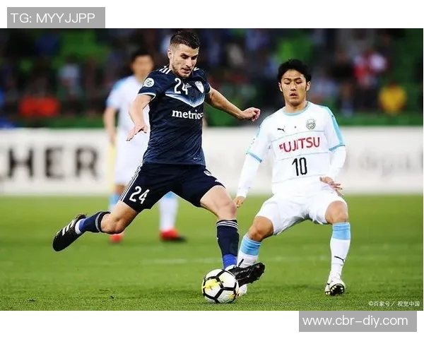 亨特首发表现抢眼24分钟内高效20分助球队赢得胜利