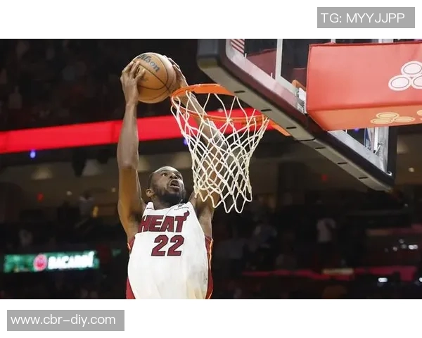 德怀特鲍威尔缺阵独行侠战绩惨淡反之回归战斗力十足