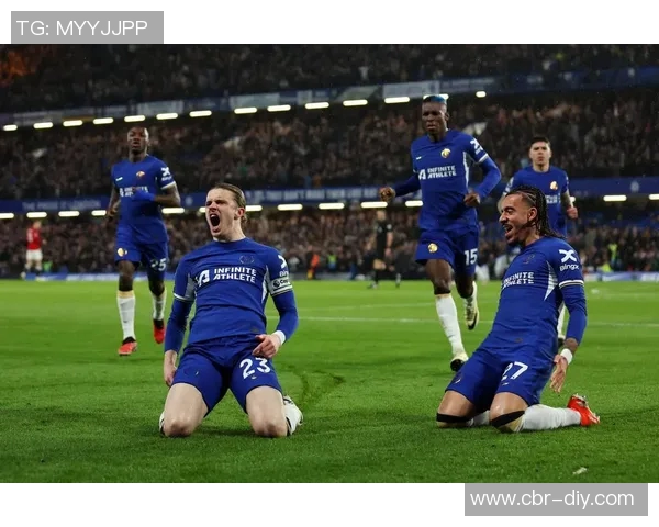 伦敦德比即将来袭阿森纳切尔西争夺榜首之战引发关注 伦敦德比即将来袭阿森纳切尔西争夺榜首之战引发关注