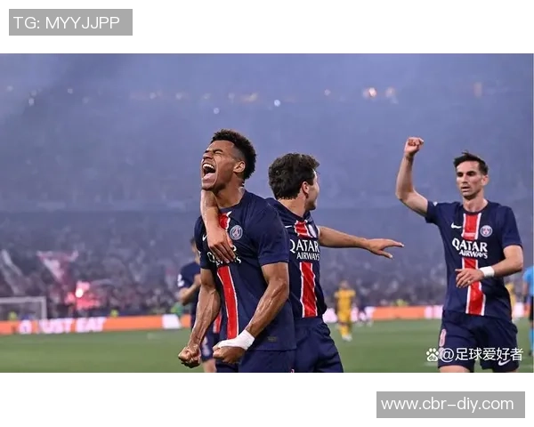 法国队医质疑巴黎队医双标行为登贝莱与杜埃处理不公引发争议 法国队医质疑巴黎队医双标行为登贝莱与杜埃处理不公引发争议