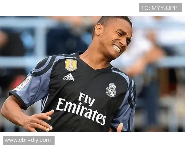 达尼洛重返尤文主场观赛感慨万千未来希望以新身份再回归