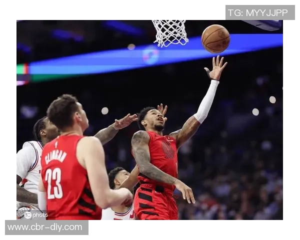 安芬尼西蒙斯谈防守表现满意度并展望未来提升计划 安芬尼西蒙斯谈防守表现满意度并展望未来提升计划