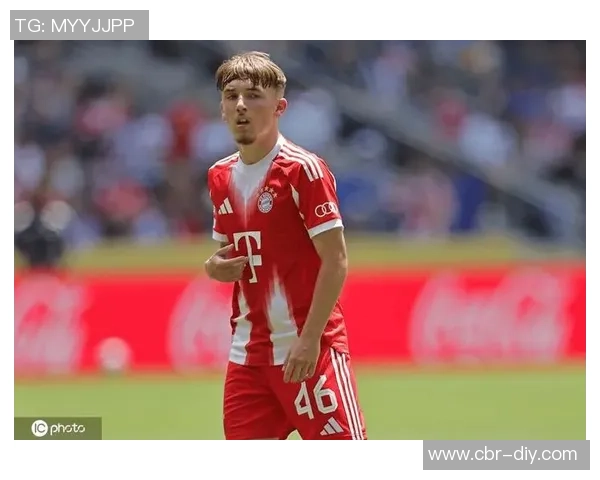 拜仁对小将卡尔保持谨慎态度避免世界杯争议影响其发展 拜仁对小将卡尔保持谨慎态度避免世界杯争议影响其发展