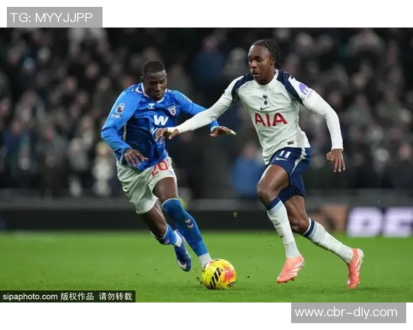 索萨宣布加盟热刺感谢桑托斯球迷的无私支持与深情厚谊 索萨宣布加盟热刺感谢桑托斯球迷的无私支持与深情厚谊