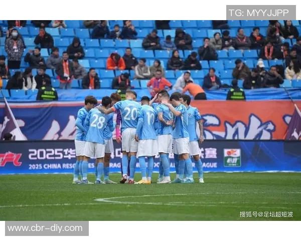 热身赛深圳新鹏城与深圳二零二八交锋技战术演练成比赛主要目的 热身赛深圳新鹏城与深圳二零二八交锋技战术演练成比赛主要目的