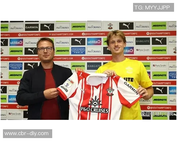 外媒报道巴萨有意引进勒沃库森中场马扎身价2500万欧元 外媒报道巴萨有意引进勒沃库森中场马扎身价2500万欧元