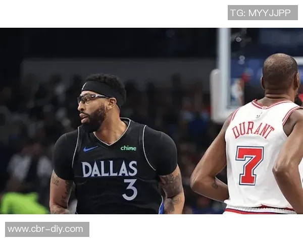 浓眉半场表现出色8投5中贡献12分5篮板1助攻1抢断展现强大实力