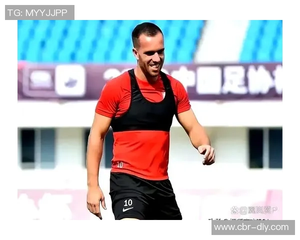 国足备战热身赛国脚们面临高强度训练挑战