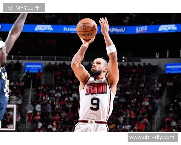 狄龙直言不讳专注播客的现役球员在球场上表现平平